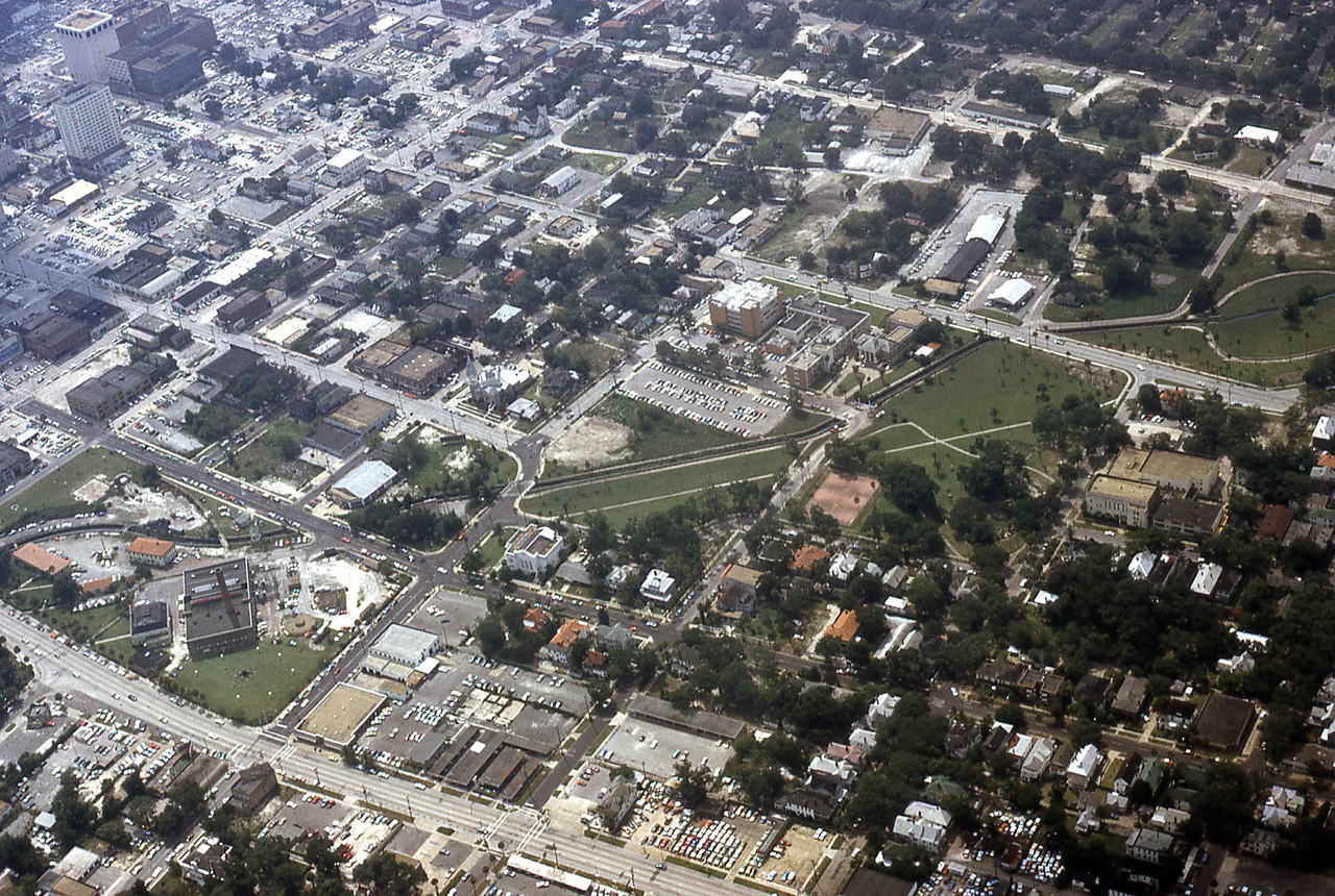 THE JAXSON | The oak tree that remembers Black Bottom — Jacksonville Today, Fargo Schools news